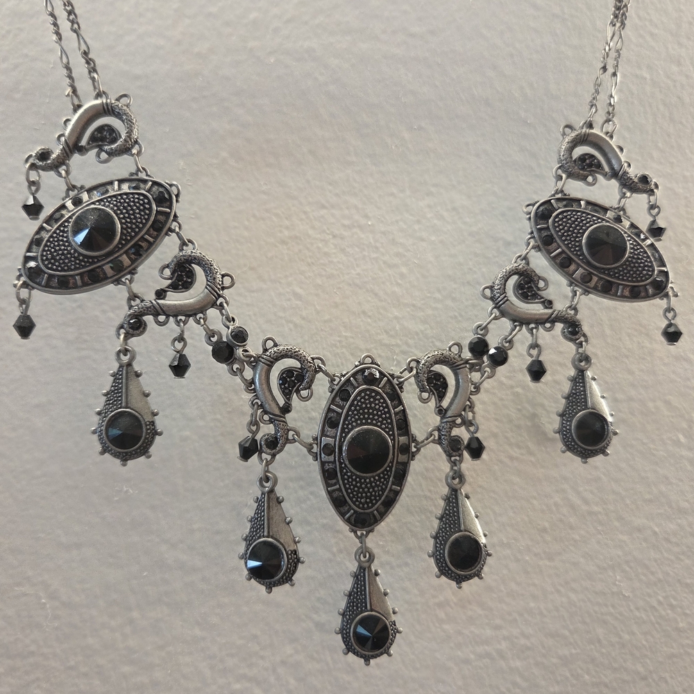 Elegant Silver and Black Statement Necklace